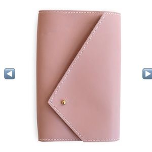 May Design agenda folio